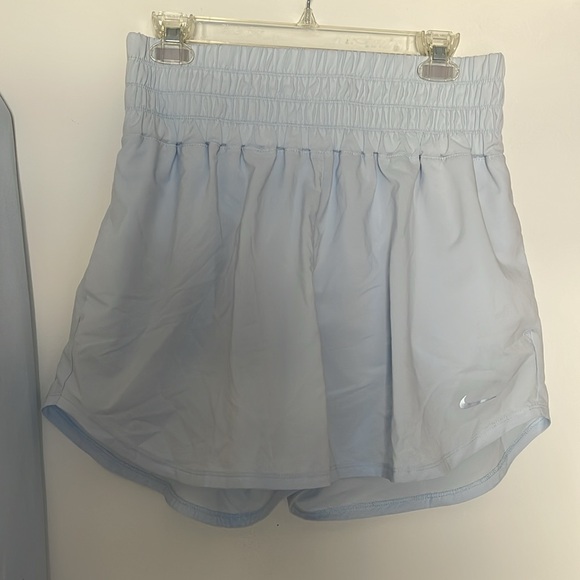 Nike Set (top and bottoms). Size L - Picture 5 of 6